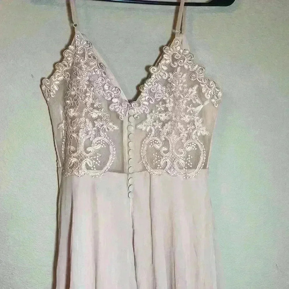 Lulus Romantic Ways Blush Pink Lace Button Back Maxi Dress size medium - Picture 11 of 11